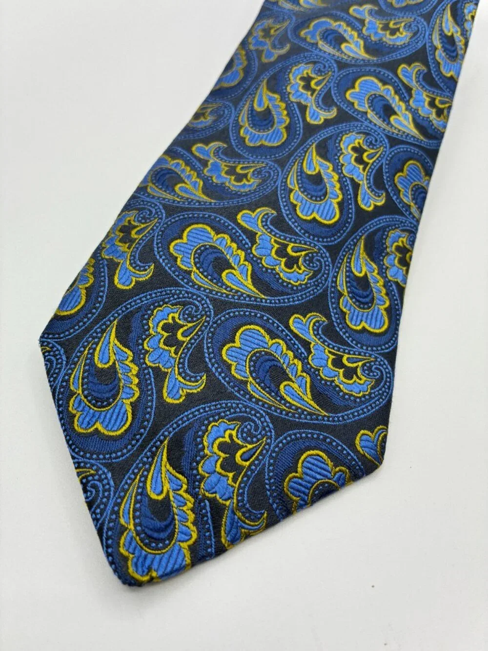 Ted Baker London Tie Blue Metallic Paisley 100% Silk Necktie Hand Tailored USA